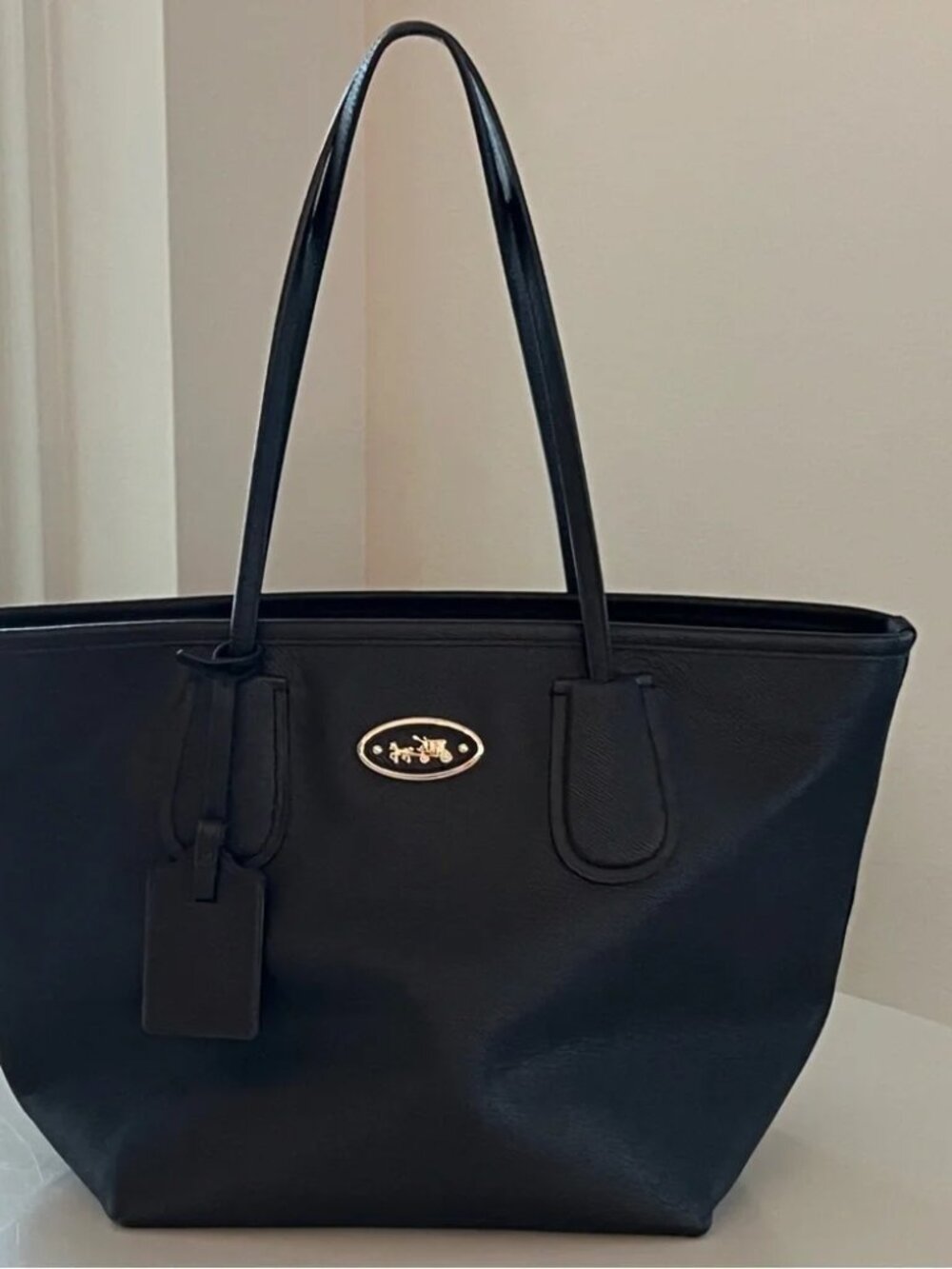 Coach Saffiano Leather City Tote Black Leather with Gold Logo Bag